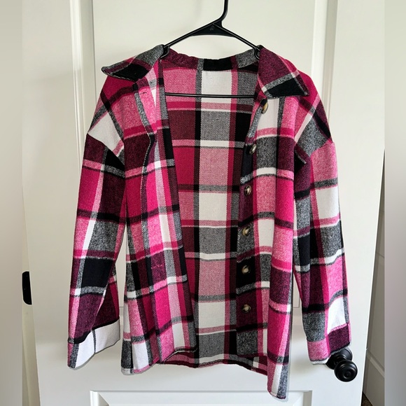 Women’s Pink Flannel Shacket Jacket Plaid Button Down - Picture 2 of 6